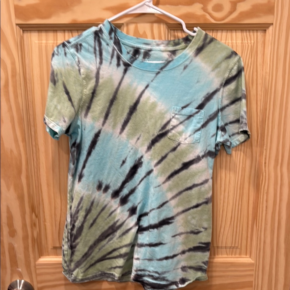 Ivory Ella Blue and Black Tie-Dye Tee